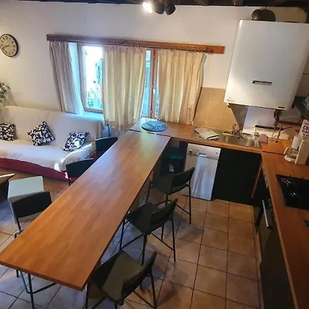 Aux Etoiles De Moranges Feriehus *