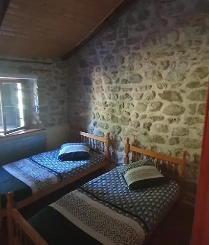 Aux Etoiles De Moranges *